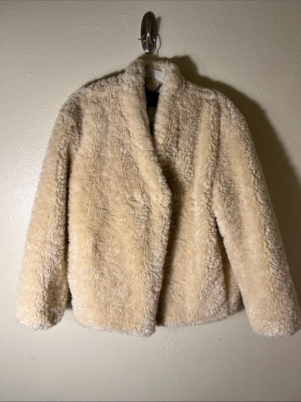 Banana Republic Plush Faux Shearling Jacket - Beige Cream size M